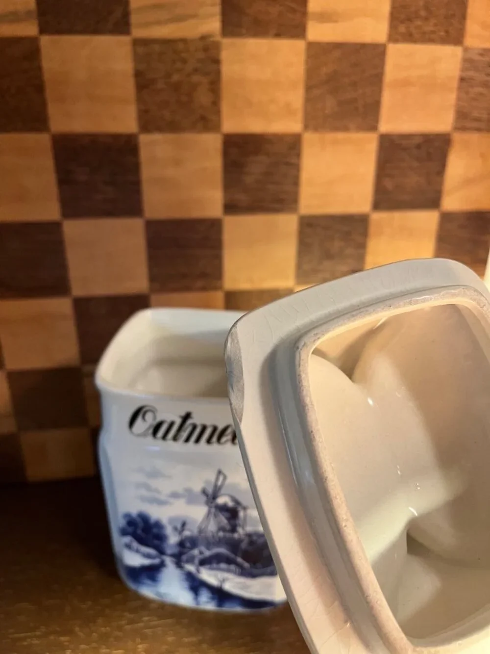 Inge German Blue and White Oatmeal Canister A909, Chip on Lid